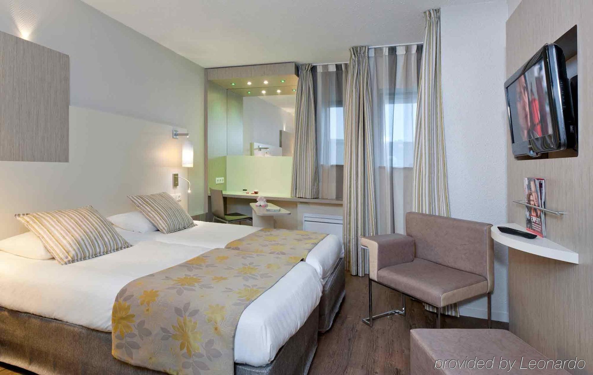 Hotel Ibis Styles Melun Rubelles Zewnętrze zdjęcie