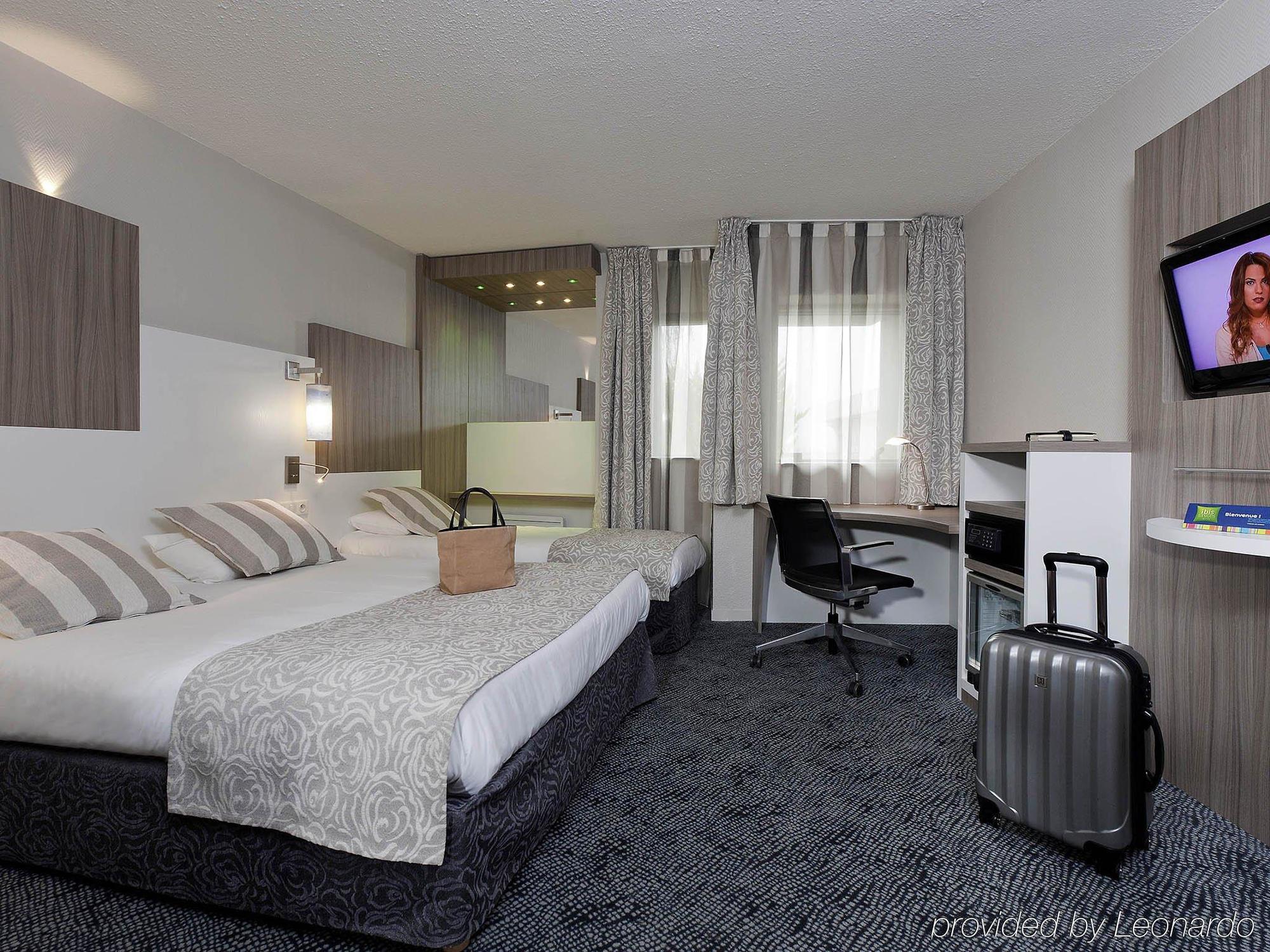 Hotel Ibis Styles Melun Rubelles Zewnętrze zdjęcie