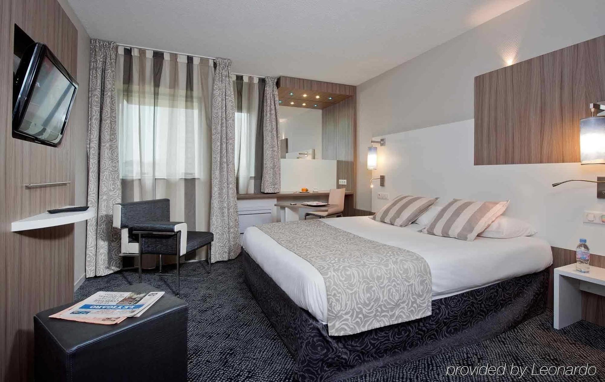 Hotel Ibis Styles Melun Rubelles Zewnętrze zdjęcie